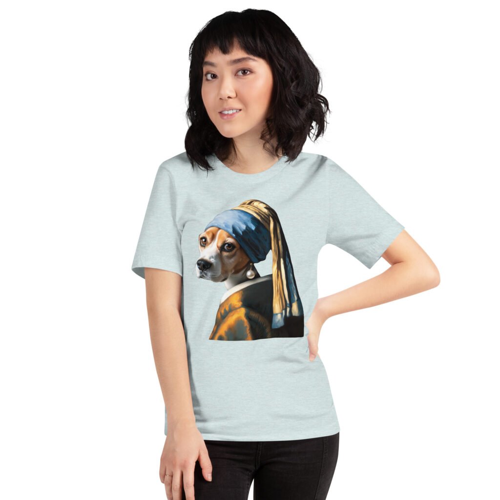 Beagle with Pearl Earring – Unisex T-Shirt