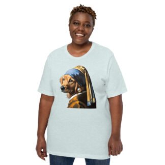 Golden Retriever with Pearl Earring – Unisex T-Shirt - Heather Prism Ice Blue, S